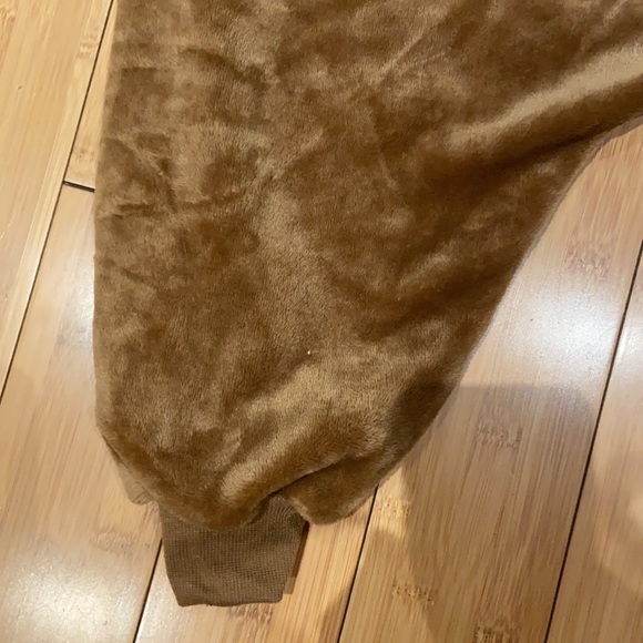 Kozies Walrus Onesie/Costume - Picture 7 of 13